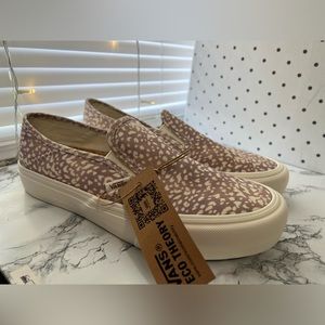 Vans slip on sneakers